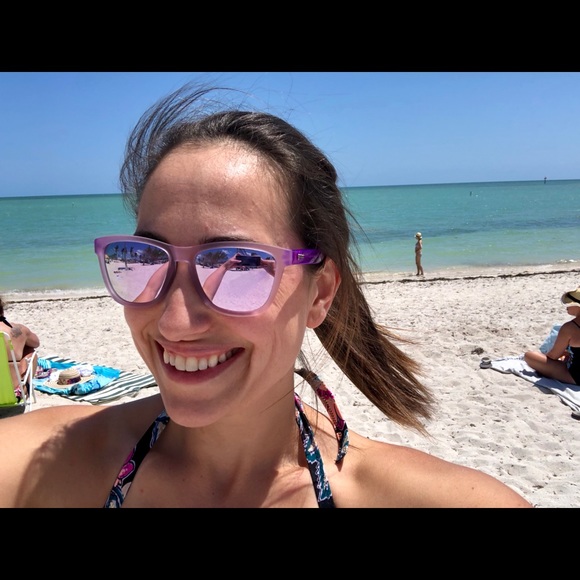 Meet your Posher, Mariana - Picture 3 of 7